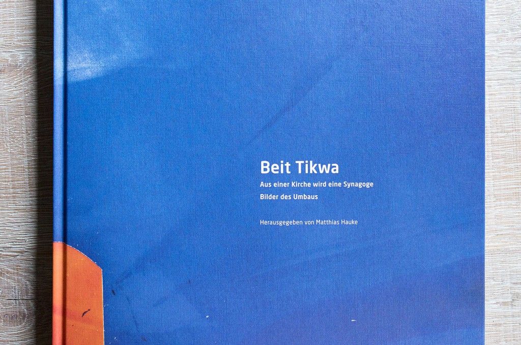 Werbeagentur-mosaic-Bildband-Beit-Tikwa-Cover-2